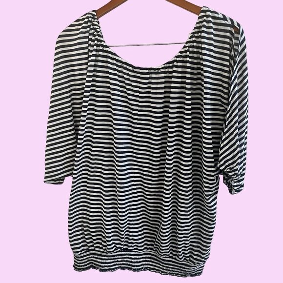 Torrid Blouse Womens 4 Blue White Peasant Style Short Split Sleeve Top - Picture 2 of 10